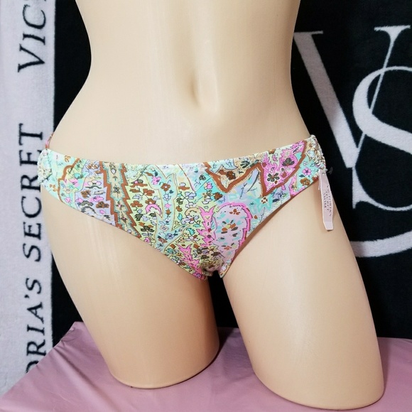 Victoria's Secret Other - NWT! VICTORIA'S SECRET Bikini bottom